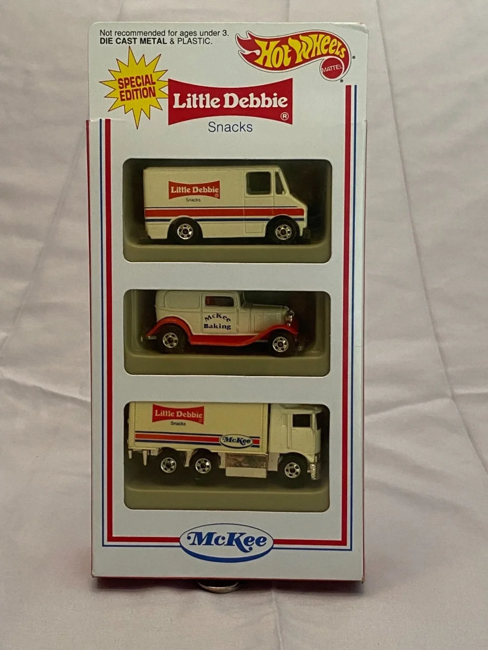 Little Debbie Snack Trucks - White and Red Die-Cast Toy Set